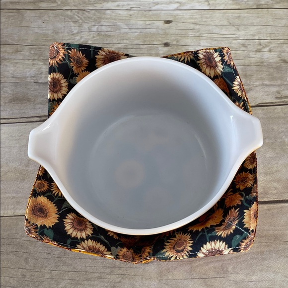 Microwave Bowl Cozy Sunflowers Reversible Fabric Bowl - Picture 6 of 8